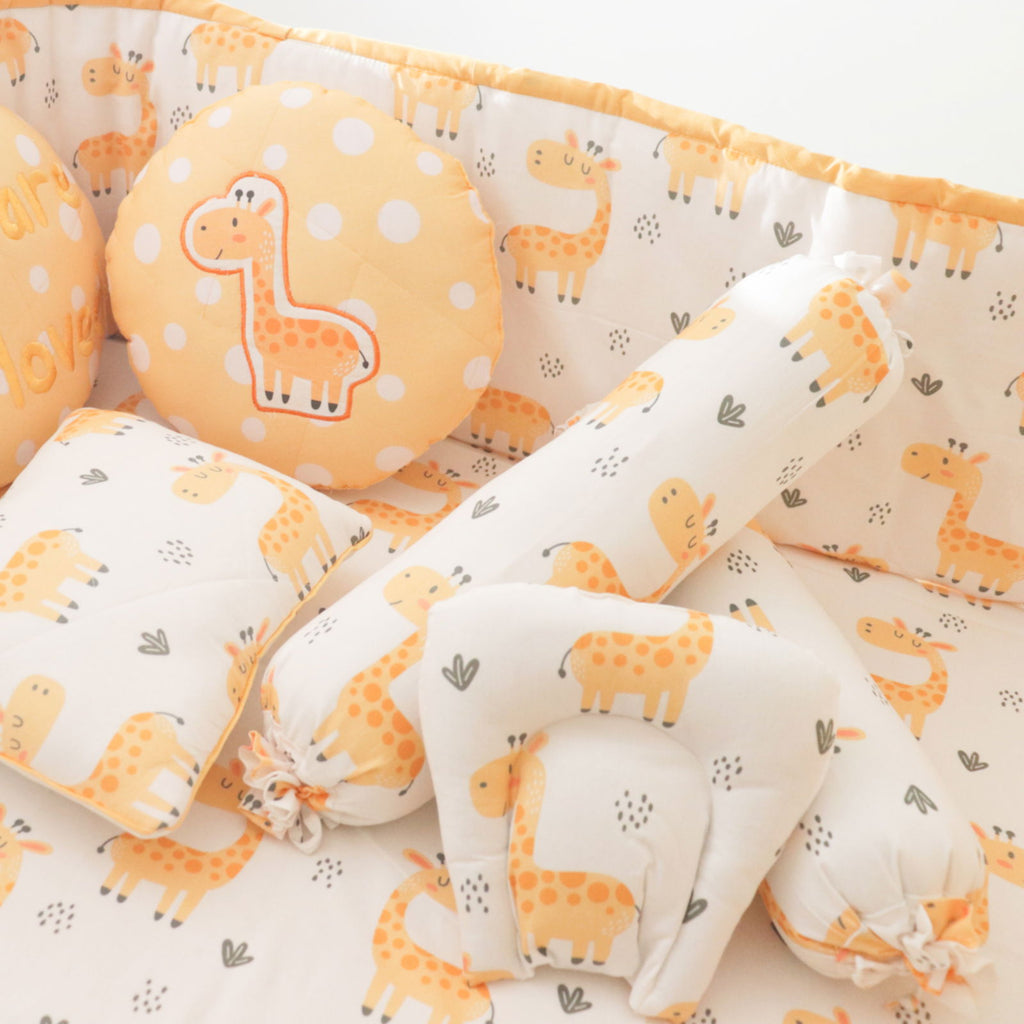 Baby Giraffe - Organic Cot Bedding Gift Set - Tinycubs - 