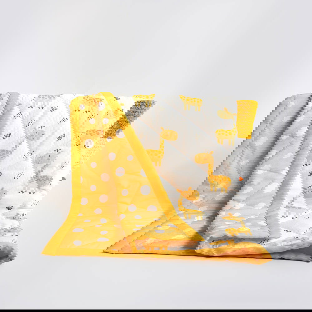 Baby Giraffe - Reversible Comfort Quilt - Tinycubs - 