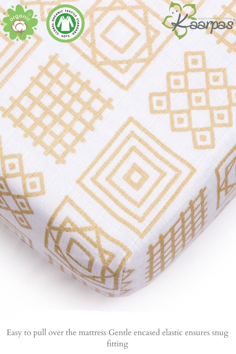 Charming Patterns' Cotton Fitted Cot Crib Sheet : Squares - Tinycubs - 