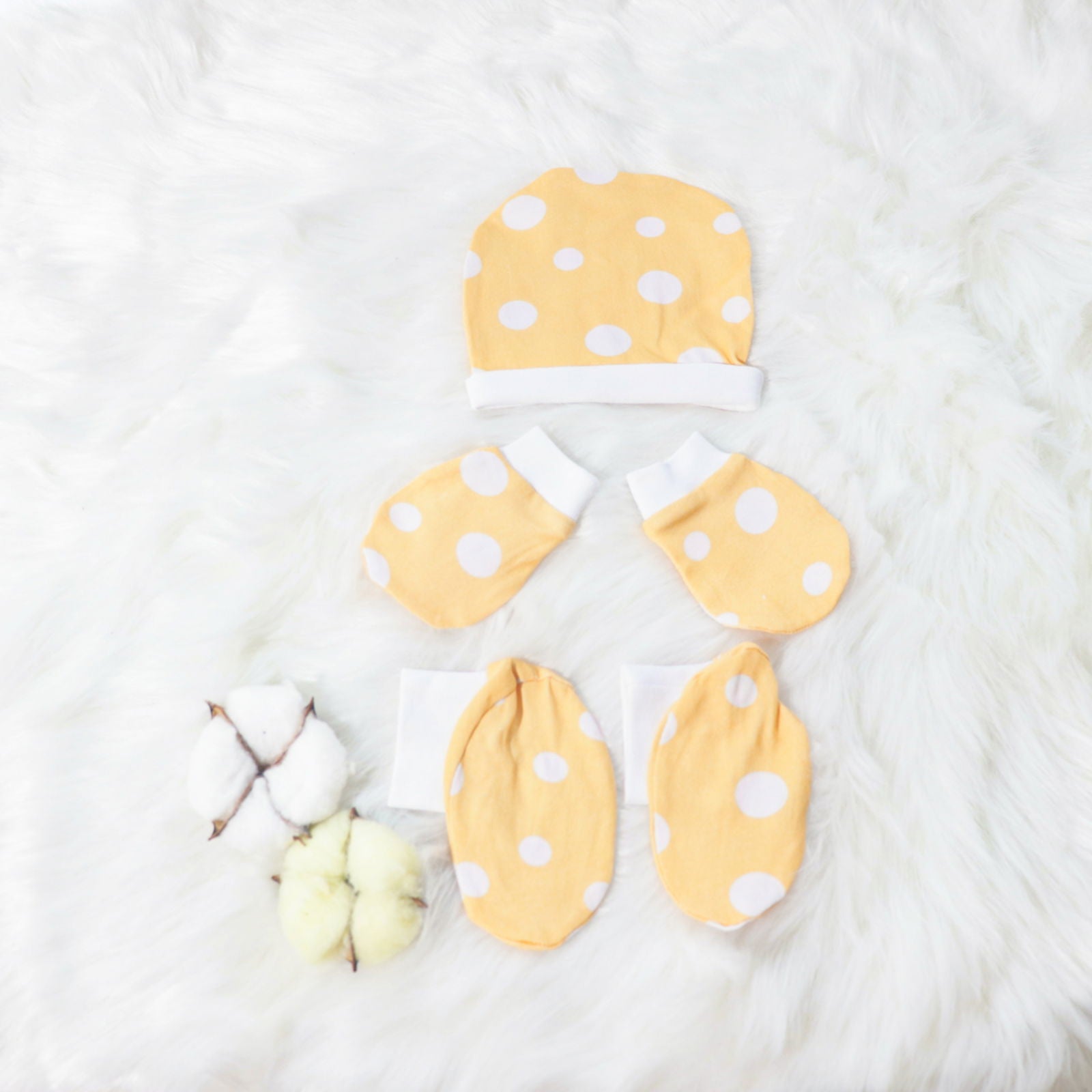 Cute Polka - Cotton Cap, Mittens & Booties Set - Tinycubs - 