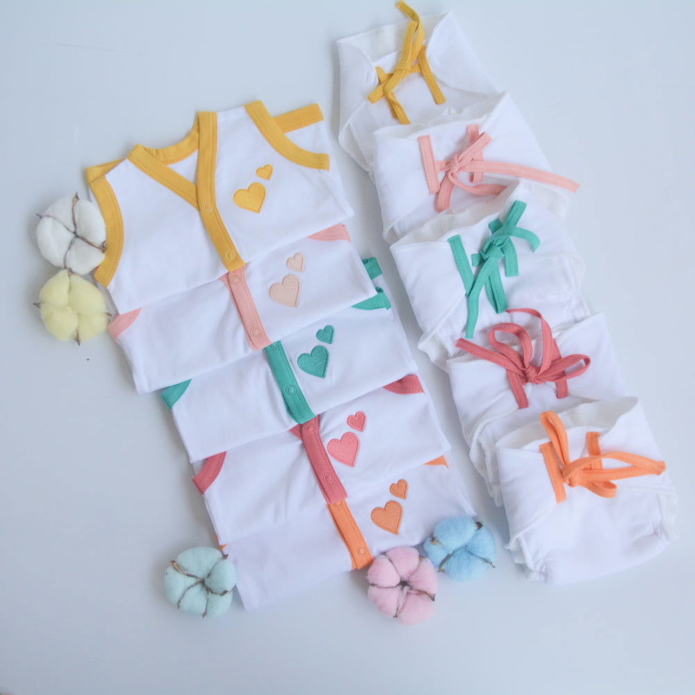 Hearts & Colours Basket- Everyday Essentials Nappy & Vest (Set of 20) - Tinycubs - 