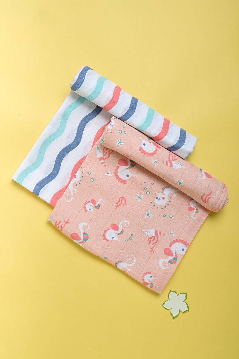 Kaarpas ‘Ocean Dive’ organic muslin cotton swaddle 2 pack: Seahorse, Dreamy Waves - Tinycubs - 