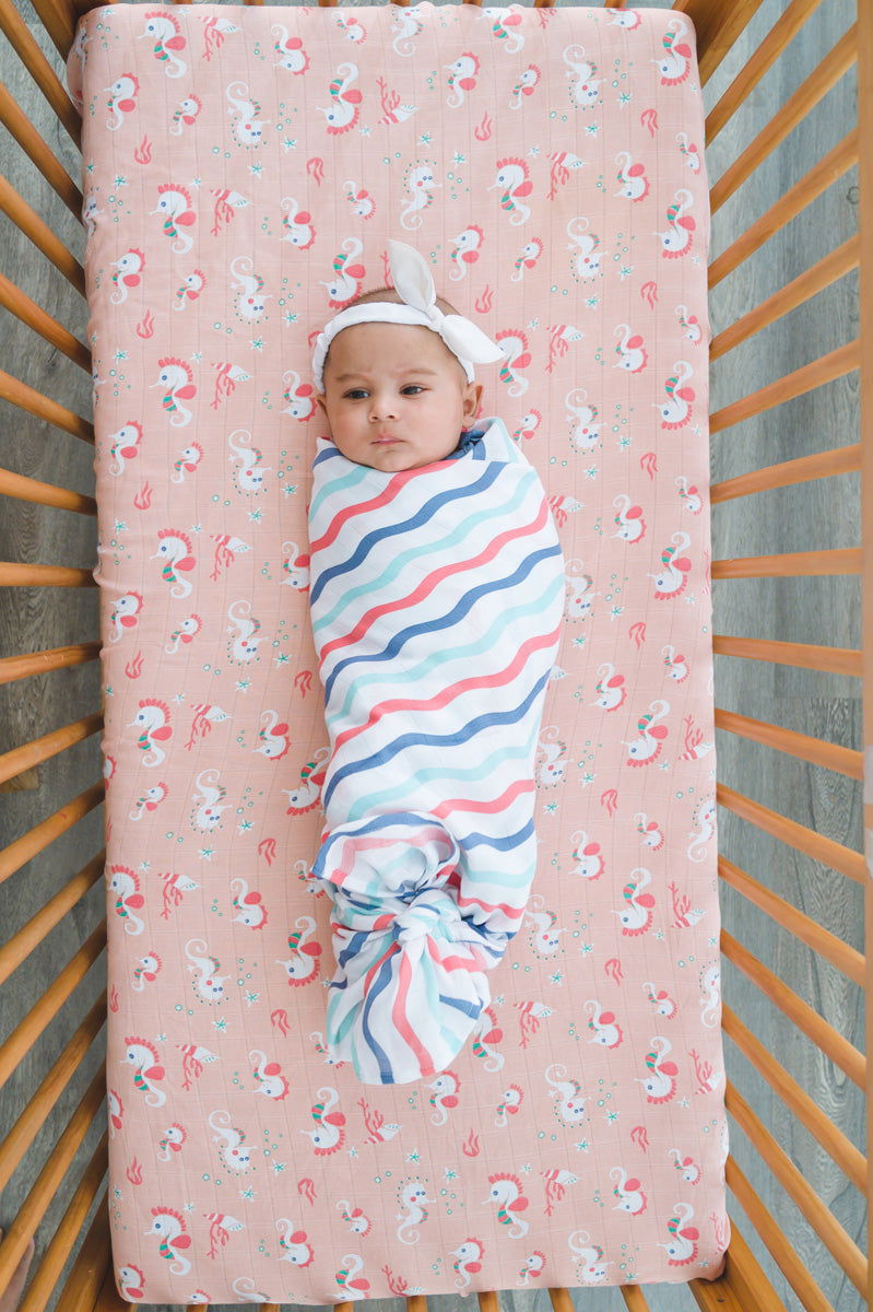 Kaarpas ‘Ocean Dive’ organic muslin cotton swaddle 3 pack: Dolphin, Octopus and Dreamy Waves - Tinycubs - 