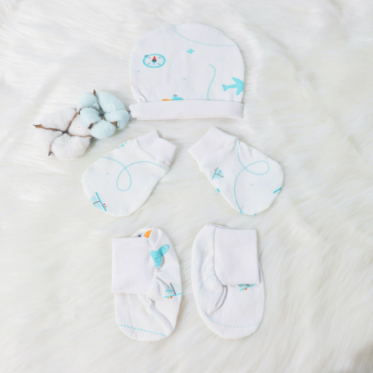 Lil Travellers - Cotton Cap, Mittens & Booties Set - Tinycubs - 