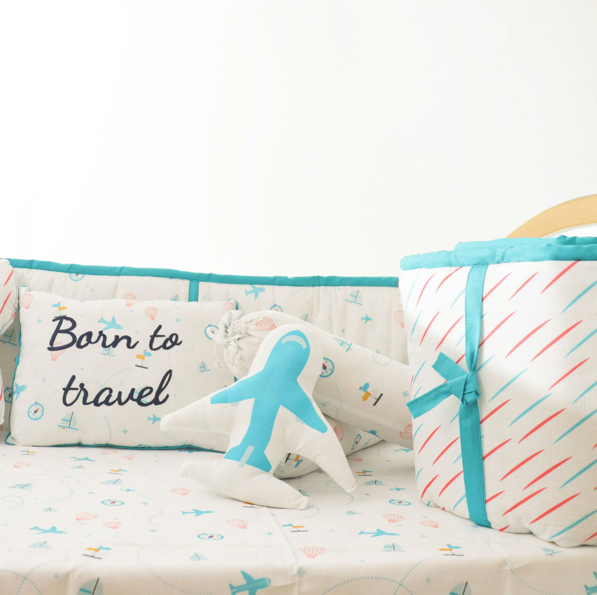 Lil Travellers - Quilted Cot Bumper - Tinycubs - 