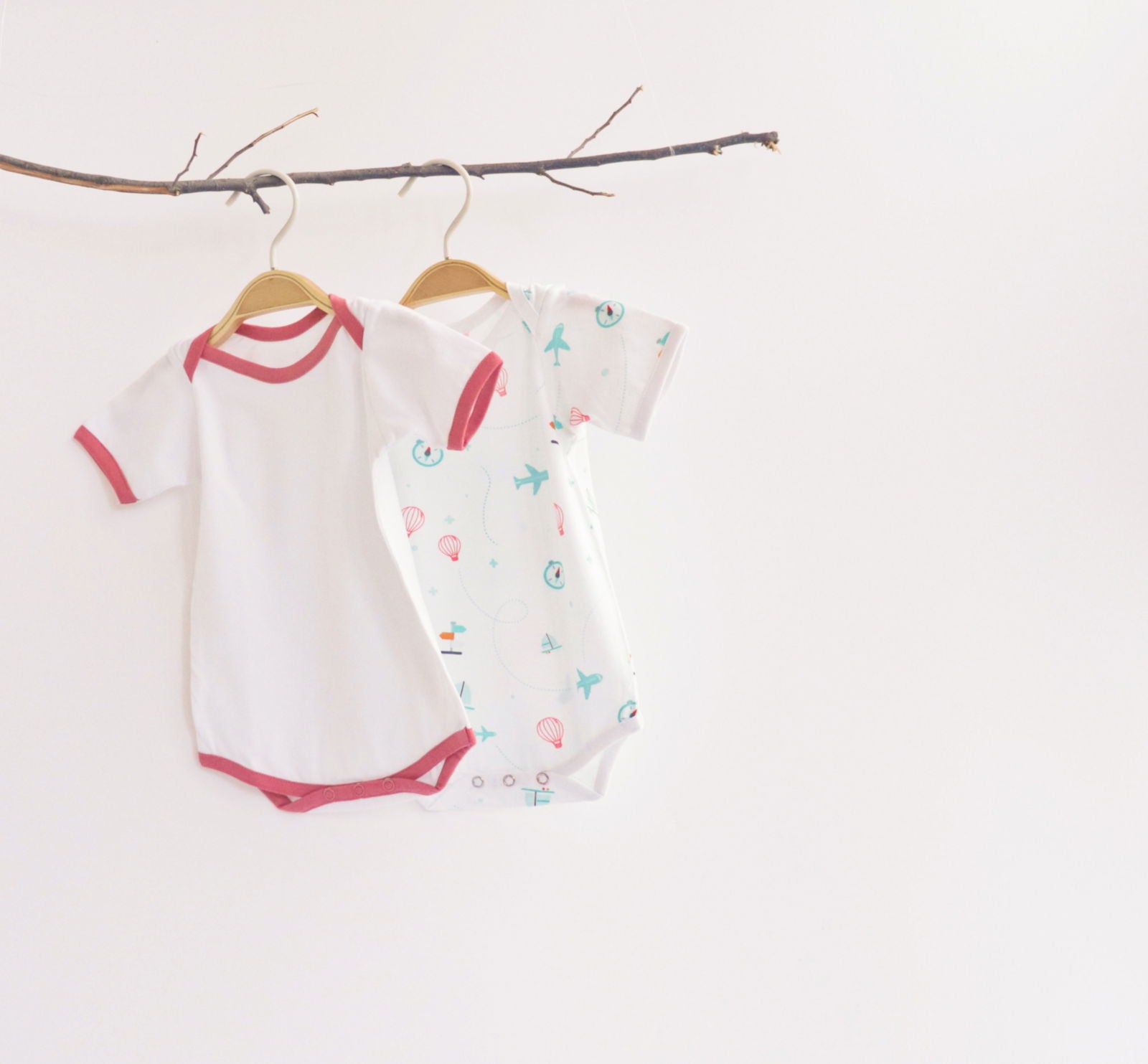 Lil Travellers Bodysuits - Set of 2 - Tinycubs - 