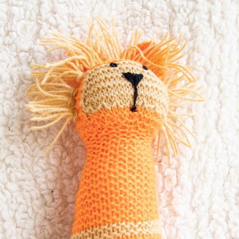 Simba, The Lion Sensory Rattle - Tinycubs - 