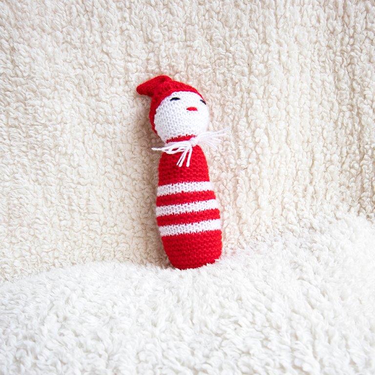 Sleepy Head Sensory Rattle - Red - Tinycubs - 