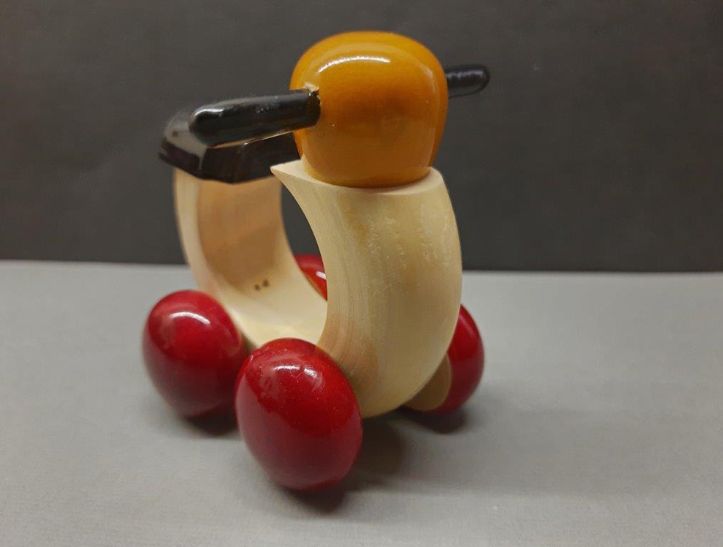 Snail Scooter - Handcrafted Wooden push scooter - Tinycubs - 