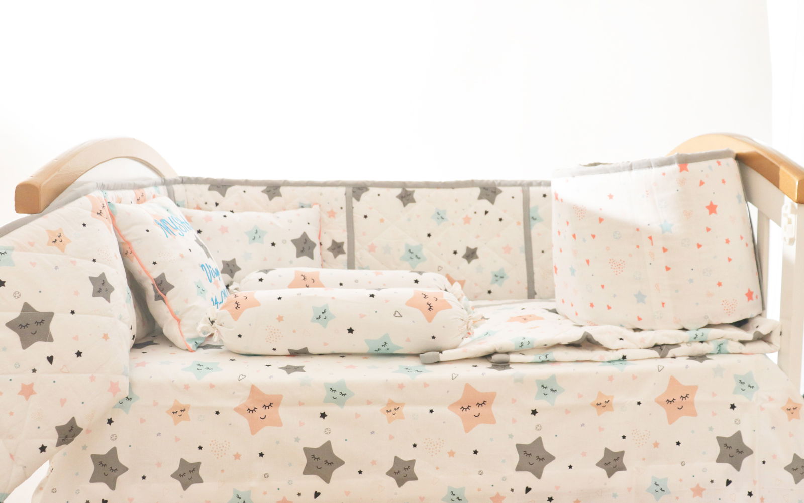 Twinkly Stars - Quilted Cot Bumper - Tinycubs - 